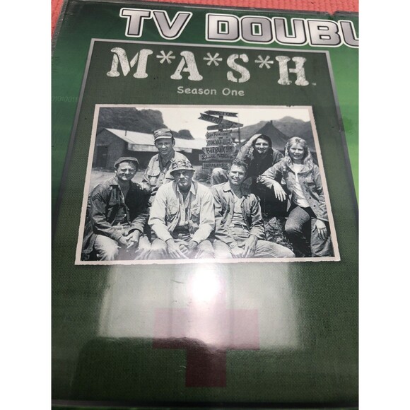 MASH Seasons 1 and 2 TV Series DVD Sets Double Pack Brand New Sealed - Picture 2 of 8